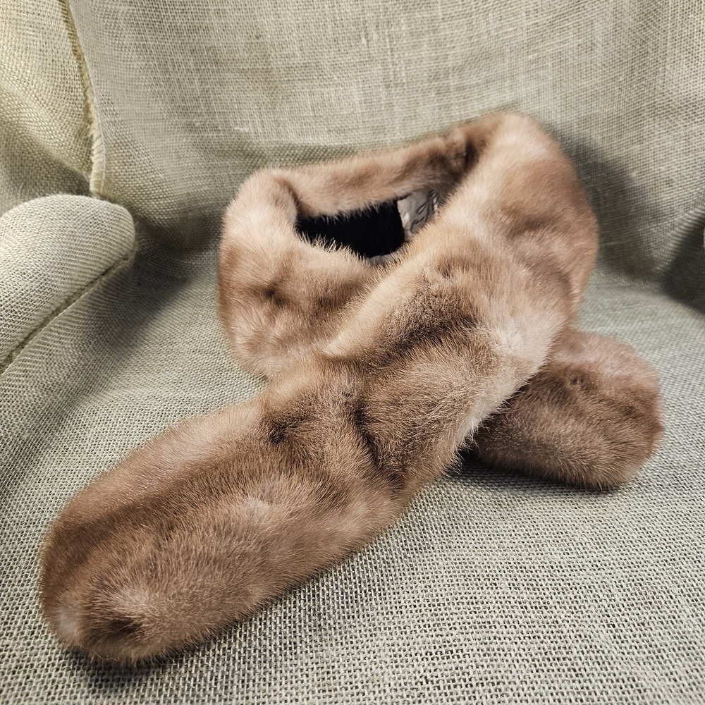 Luxurious Light Brown Mink Fur Scarf